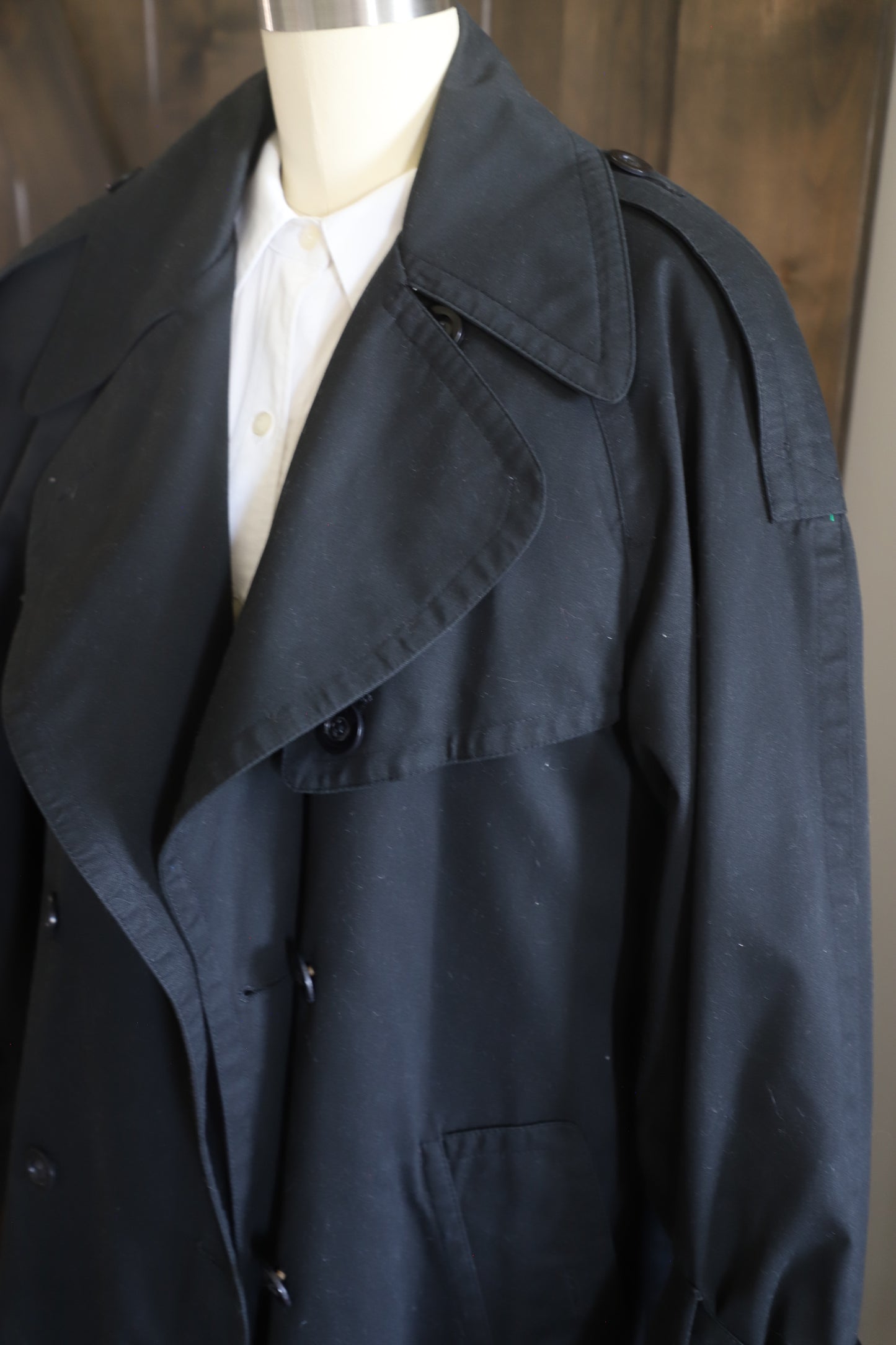 Vintage London Fog lined trench size 10