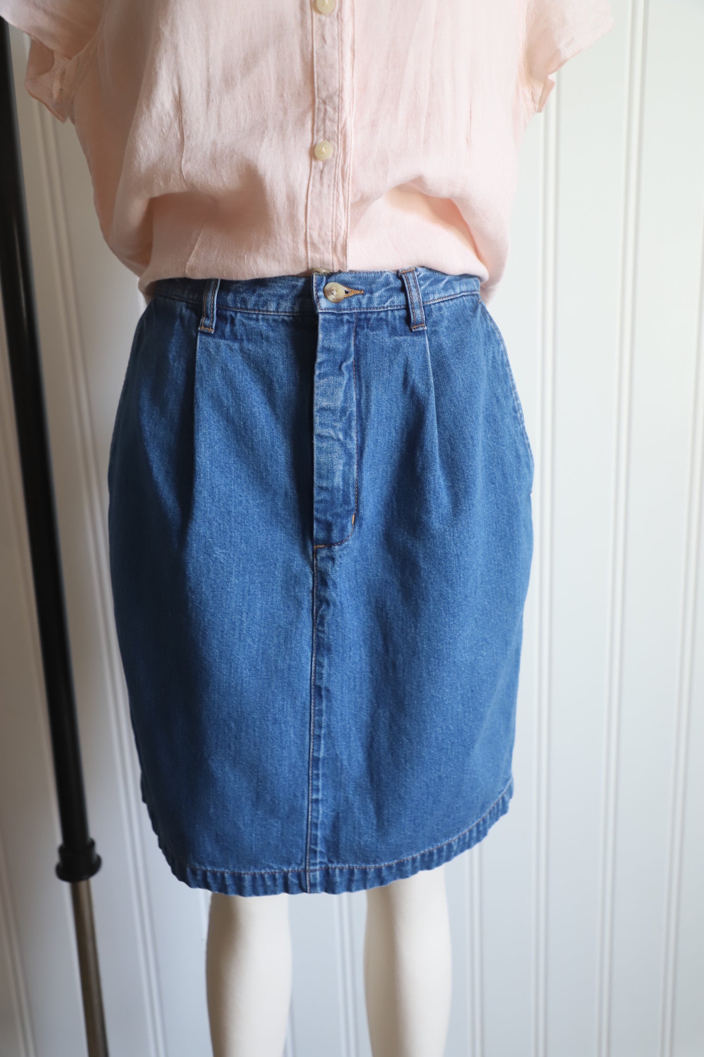 Vintage Eddie Bauer denim skirt size 4