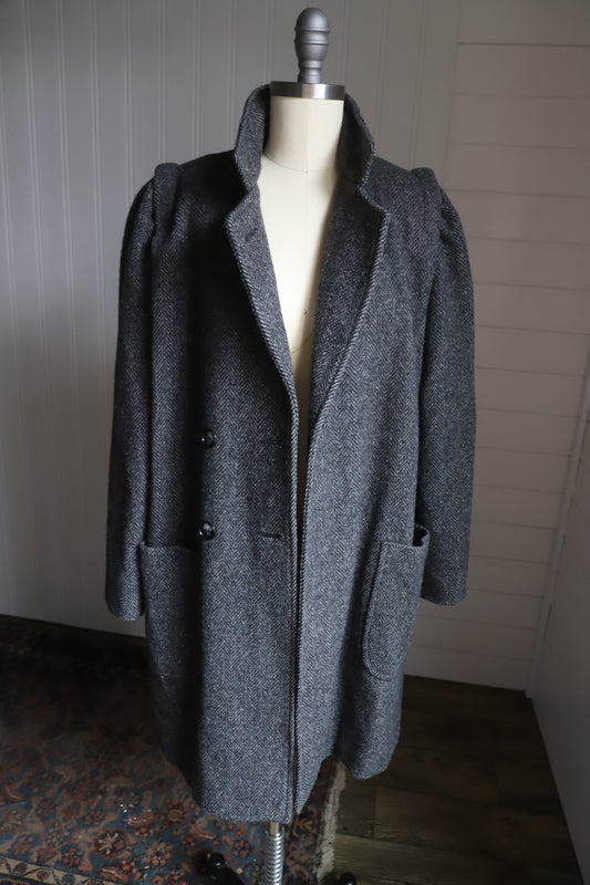 Vintage 100% wool coat (S/M)