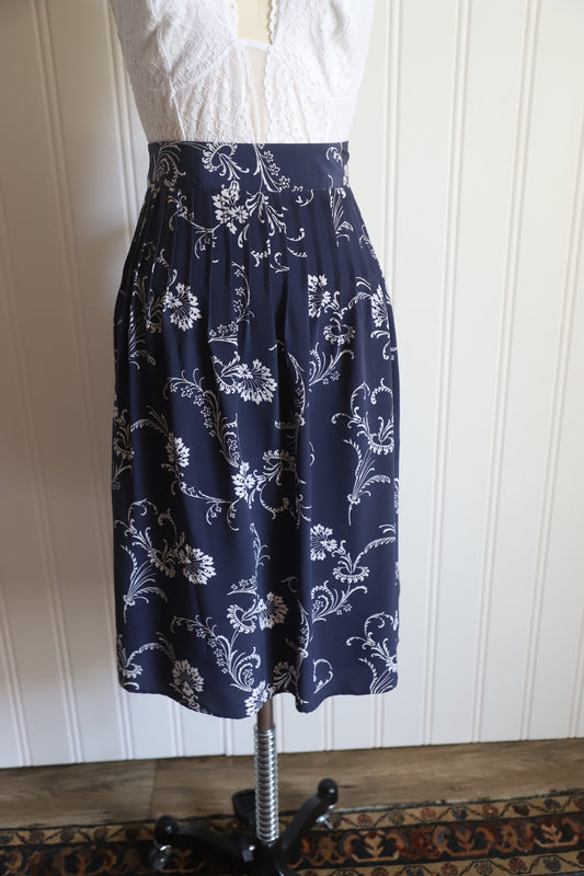 Silk Pendleton skirt size 6