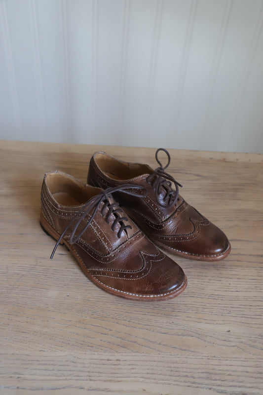 BedStu all leather oxfords size 6.5