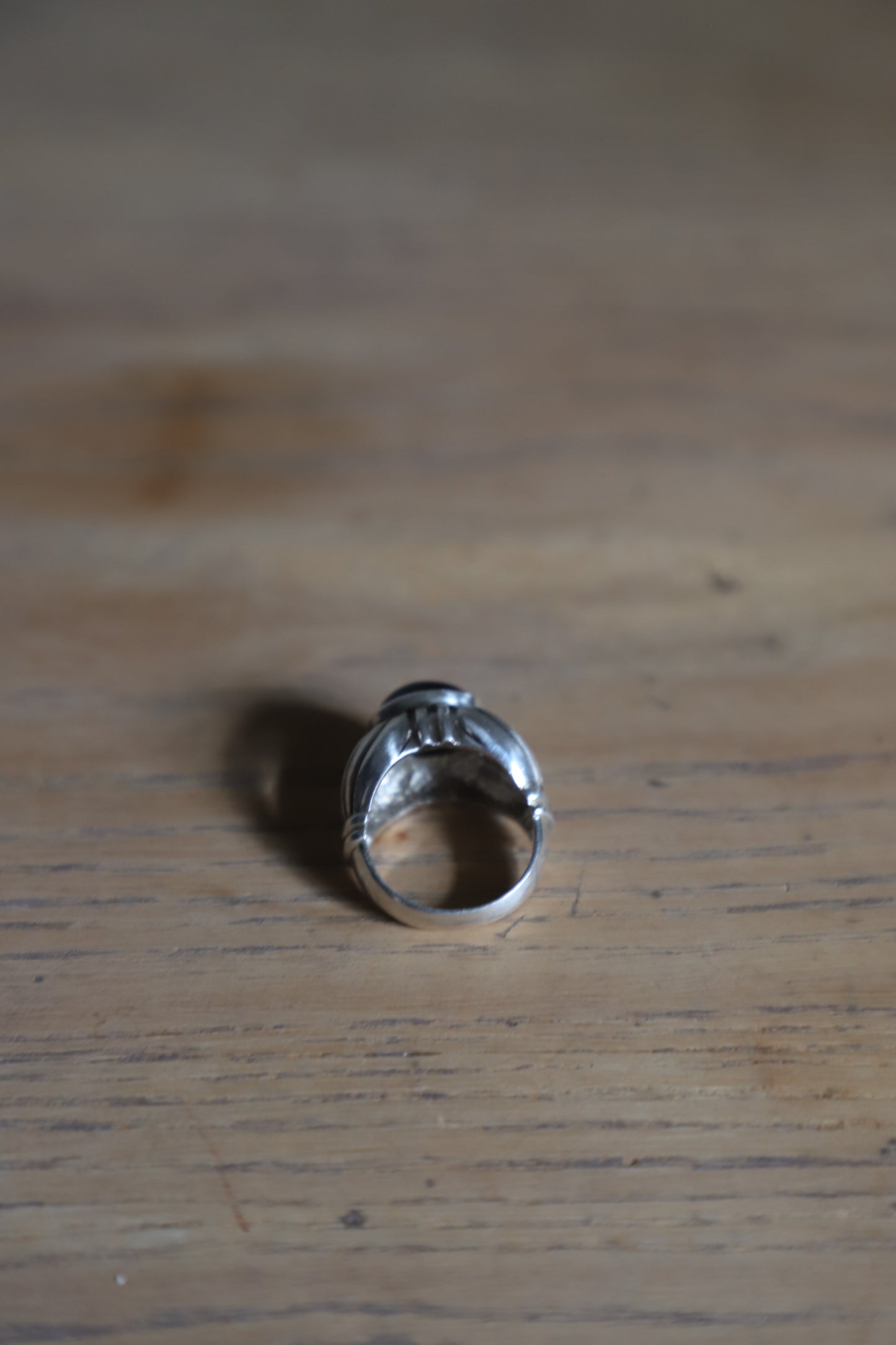 Vintage Sterling+Onyx chunky ring size 8