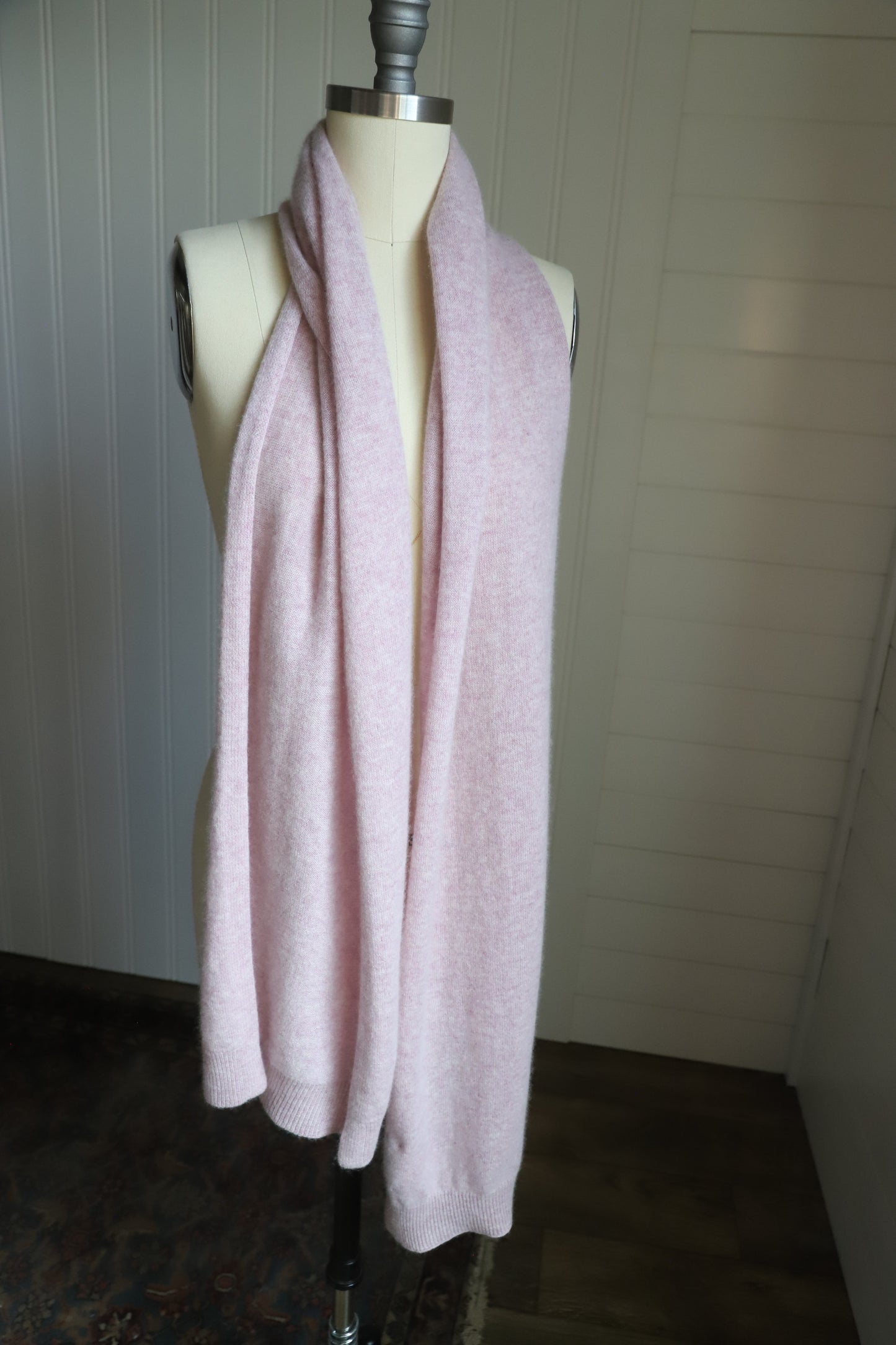 100% cashmere lavender scarf