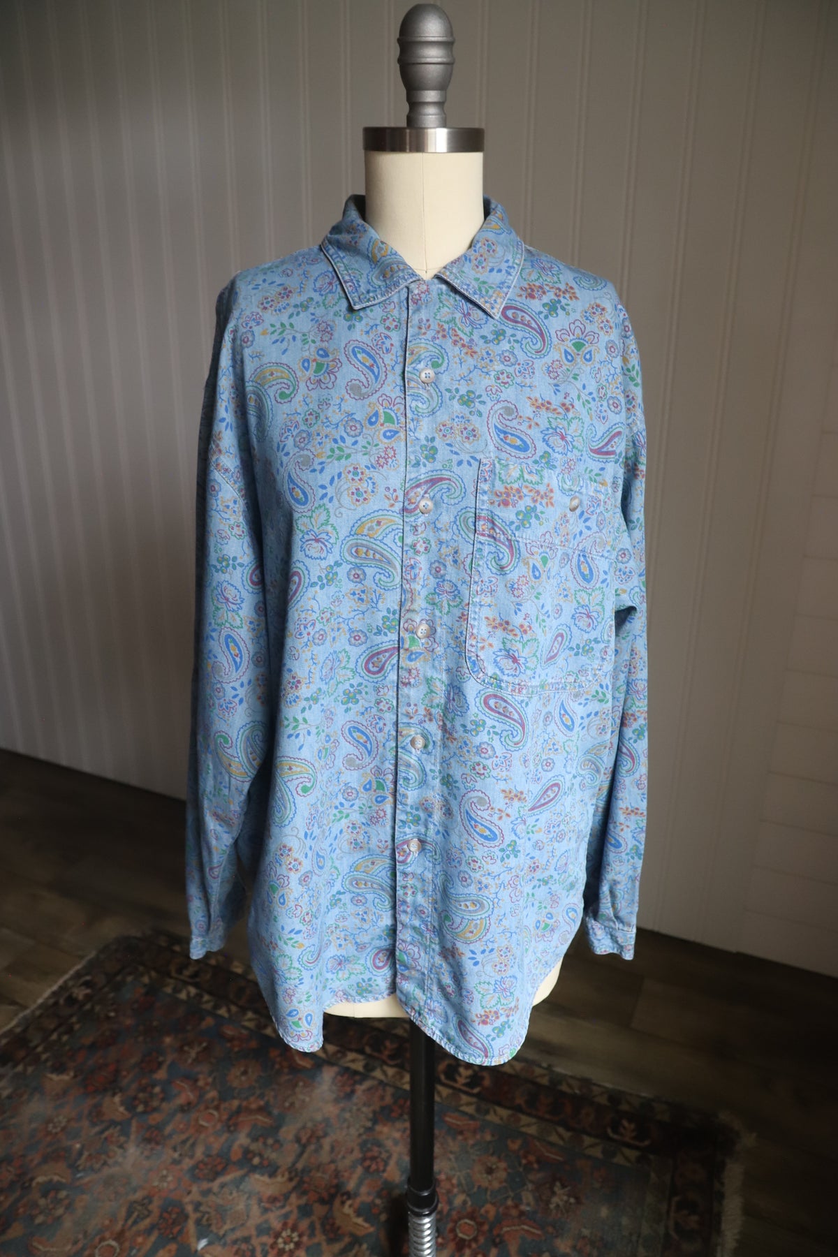 Vintage LizWear paisley chambray size S