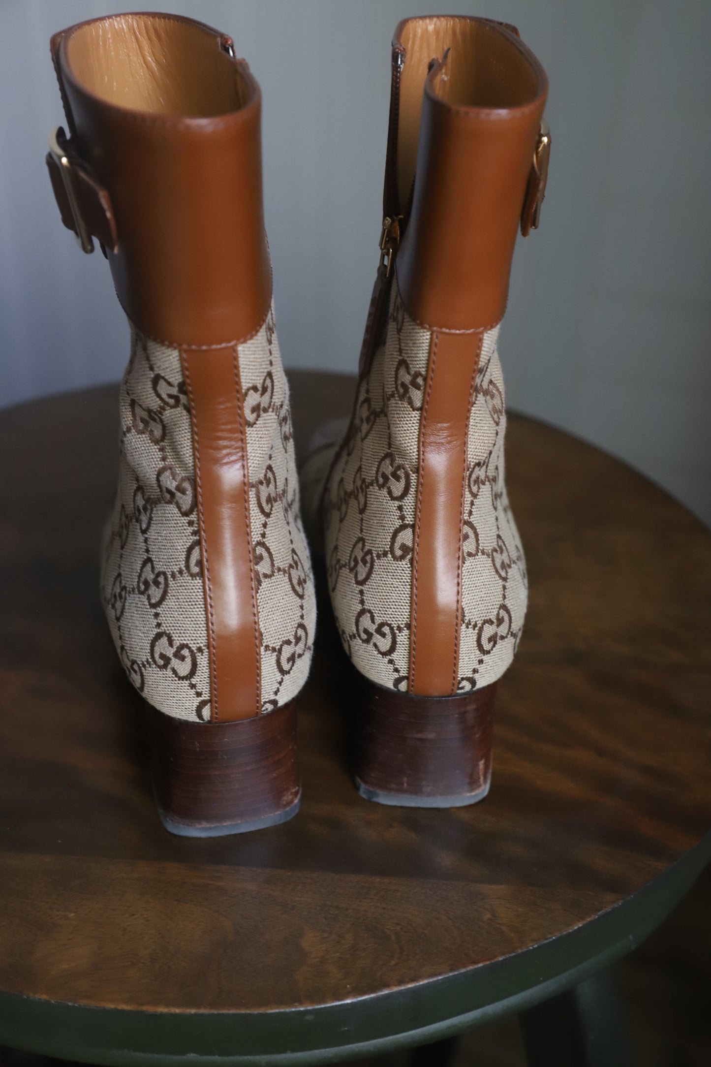Gucci Canvas and Leather boots size 39