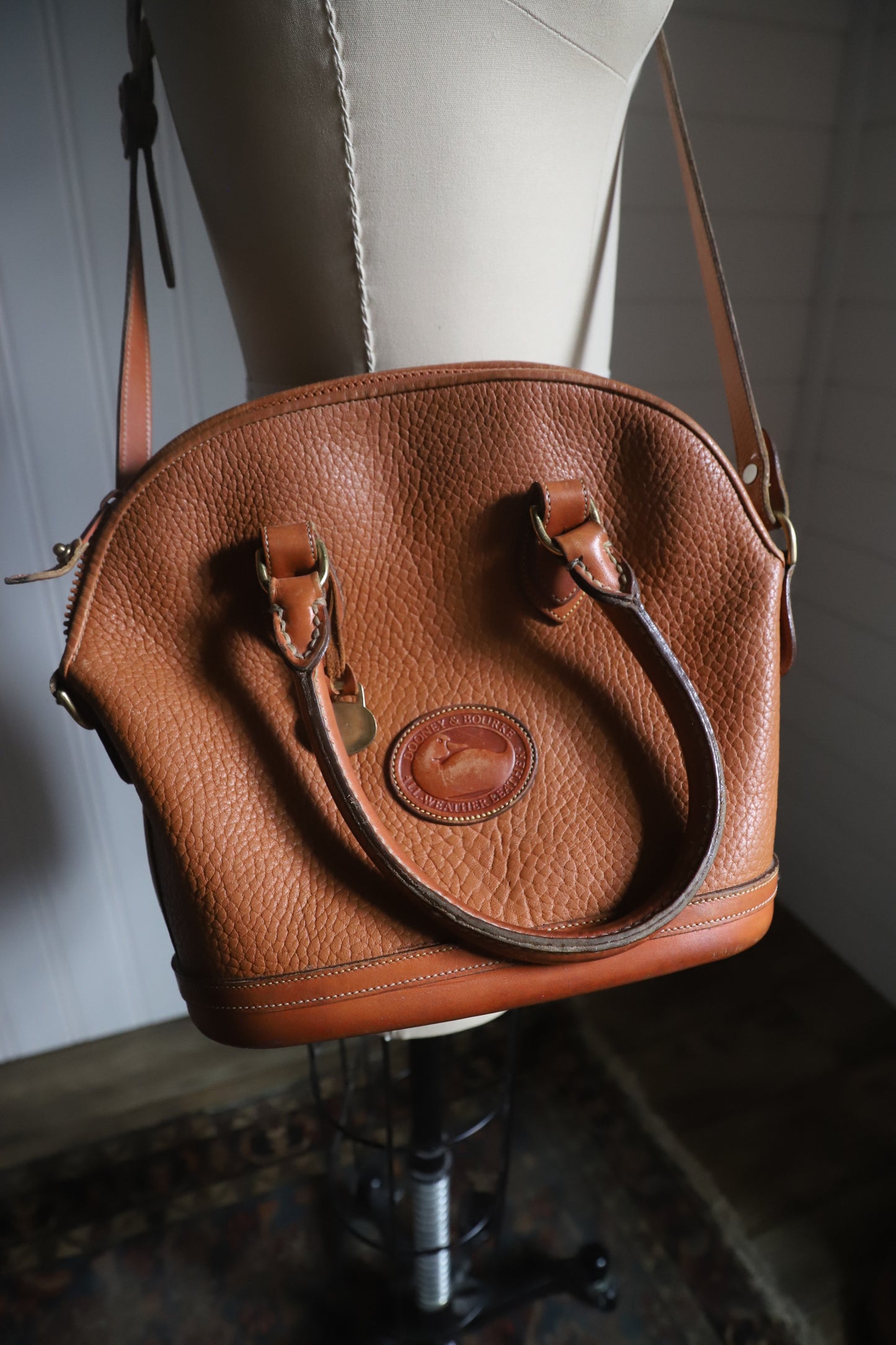 Vintage Dooney and Bourke bag