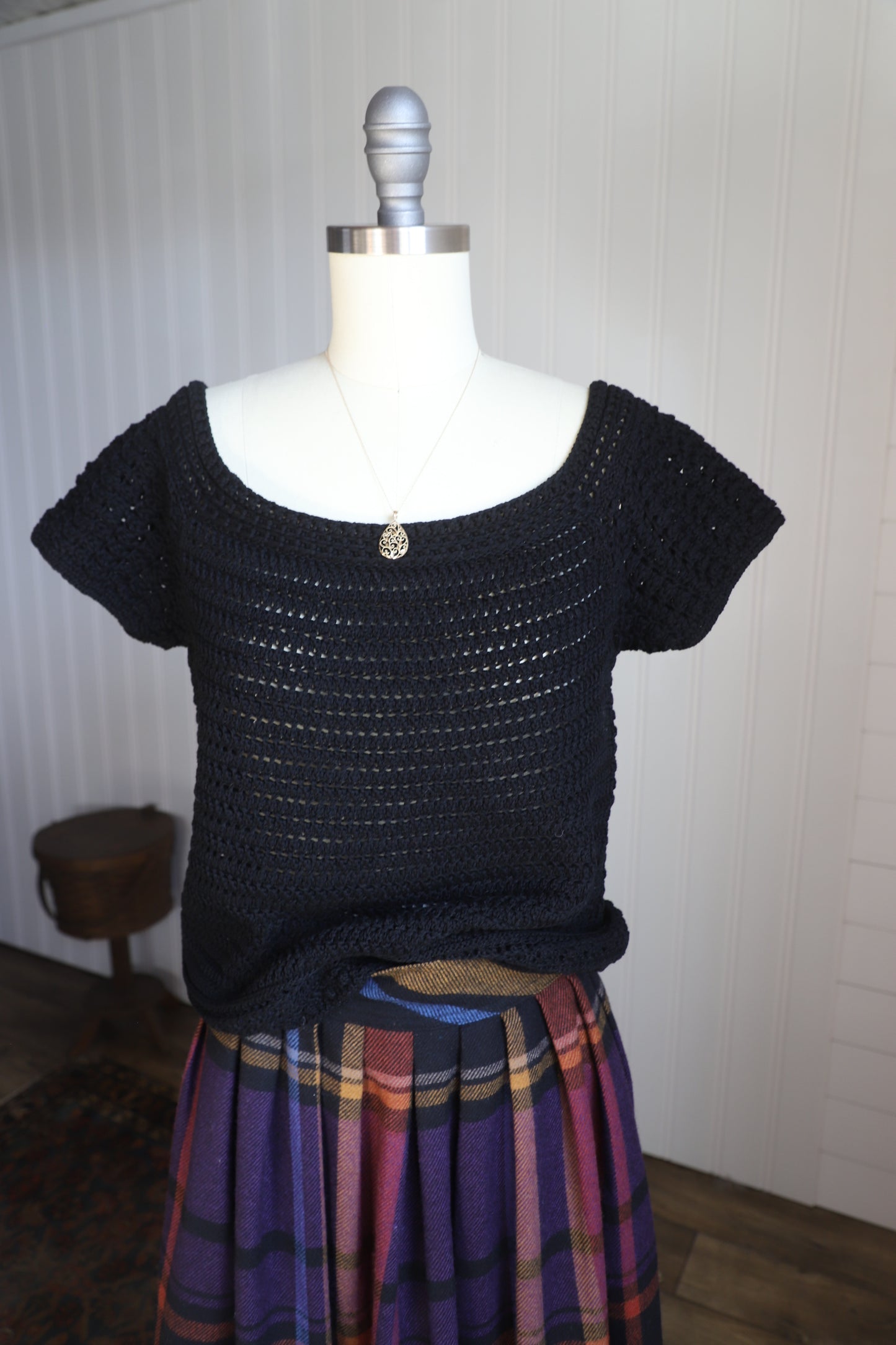 Vince cotton crochet top size S/M