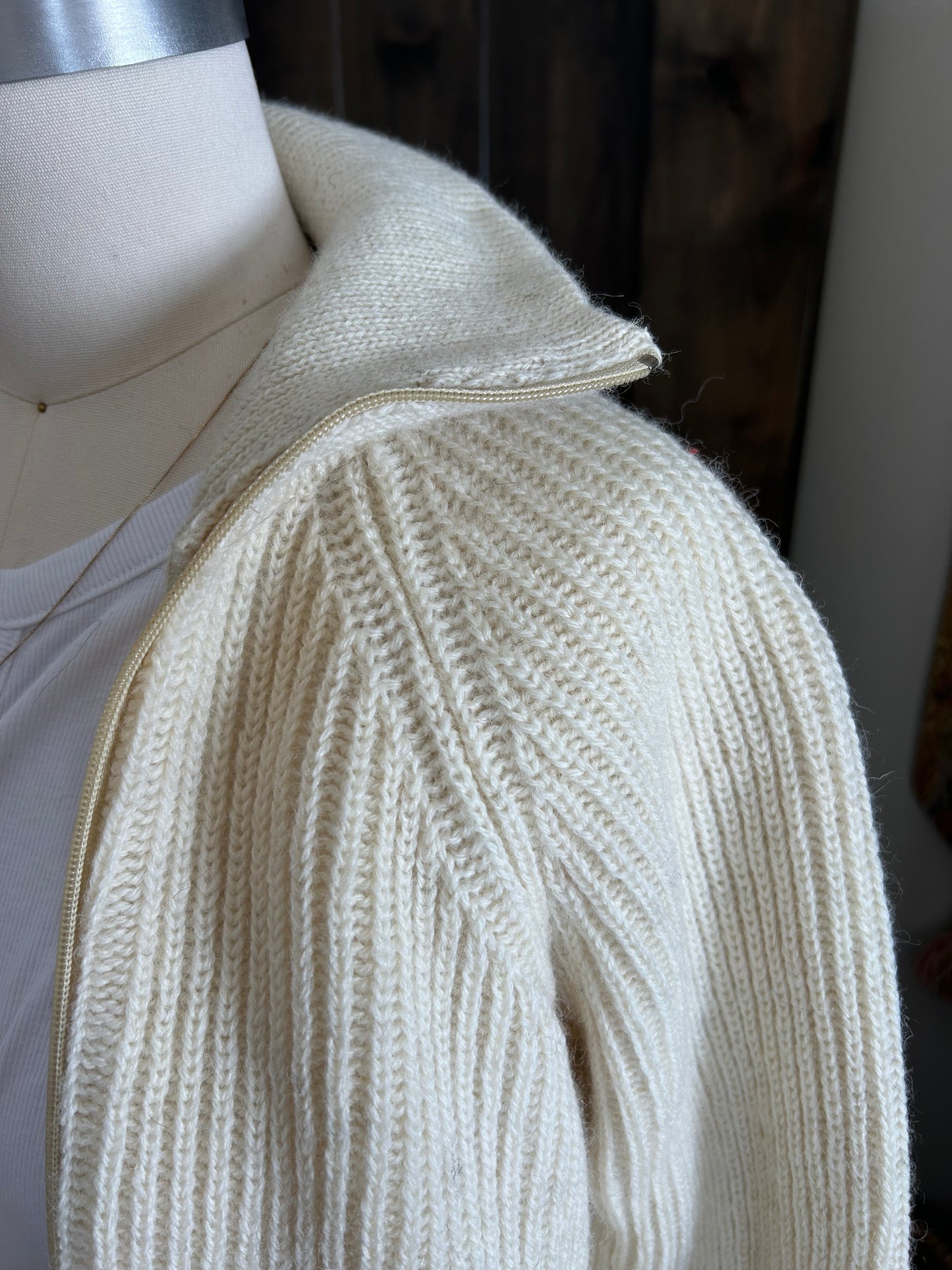 Vintage LLBean wool zip up sweater|cream