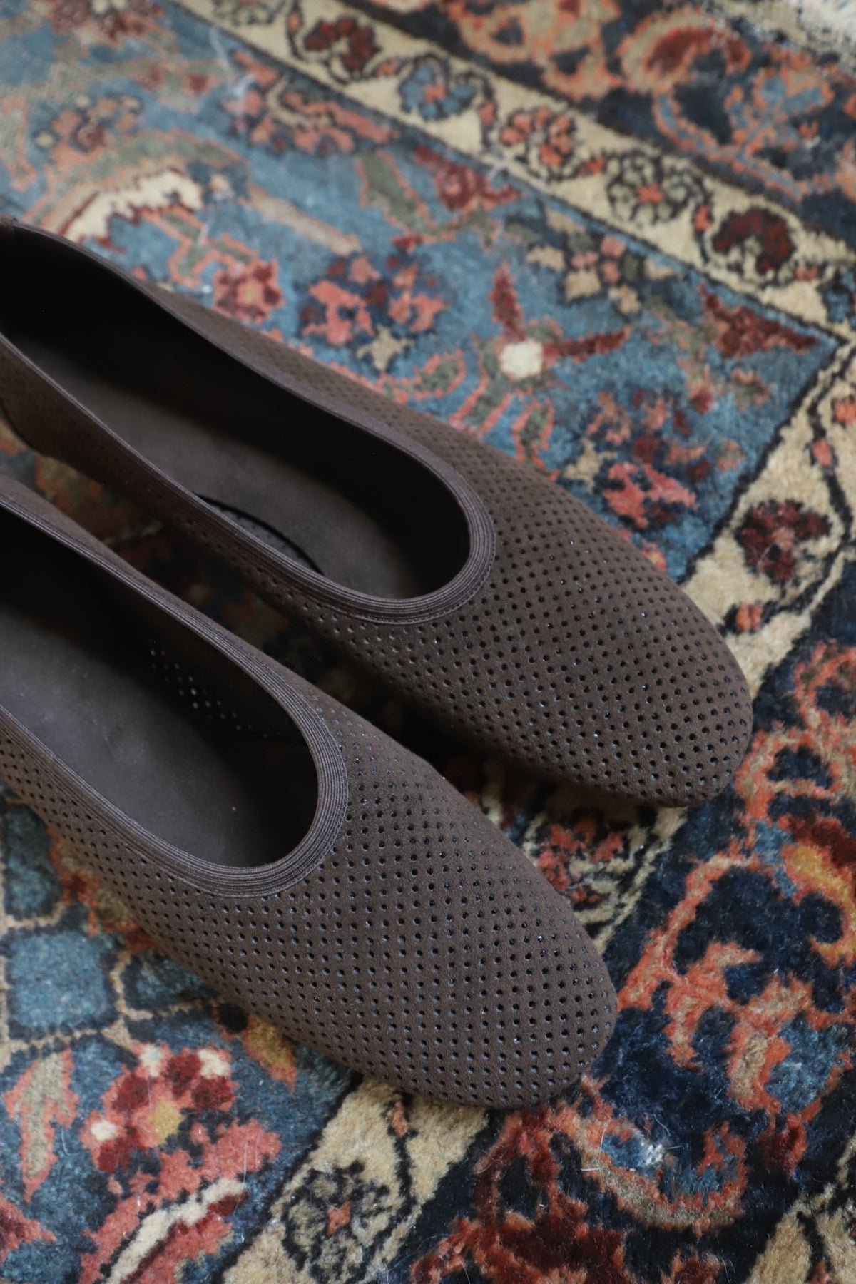 Stuart Weitzman brown perforated, small heel size 8.5