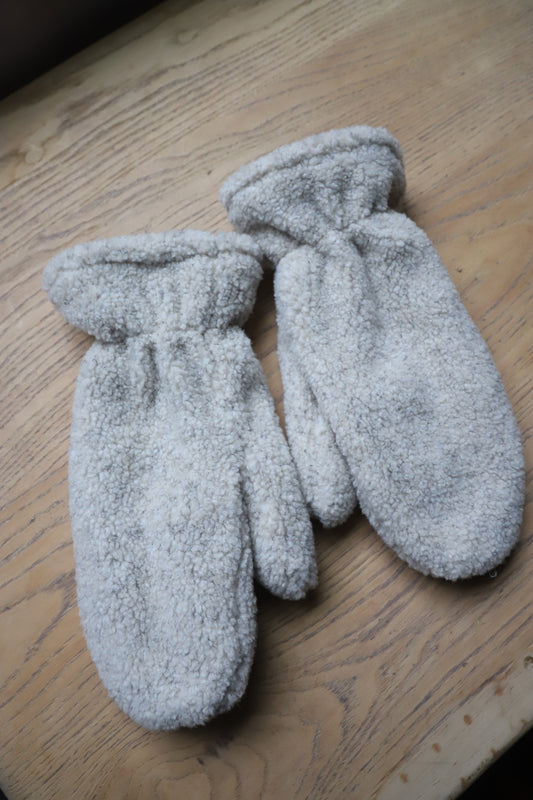 Vintage Talbots Sherpa gloves