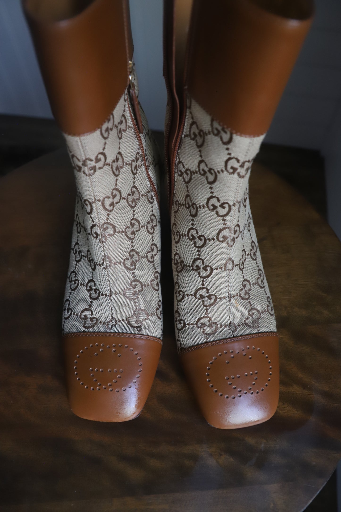 Gucci Canvas and Leather boots size 39