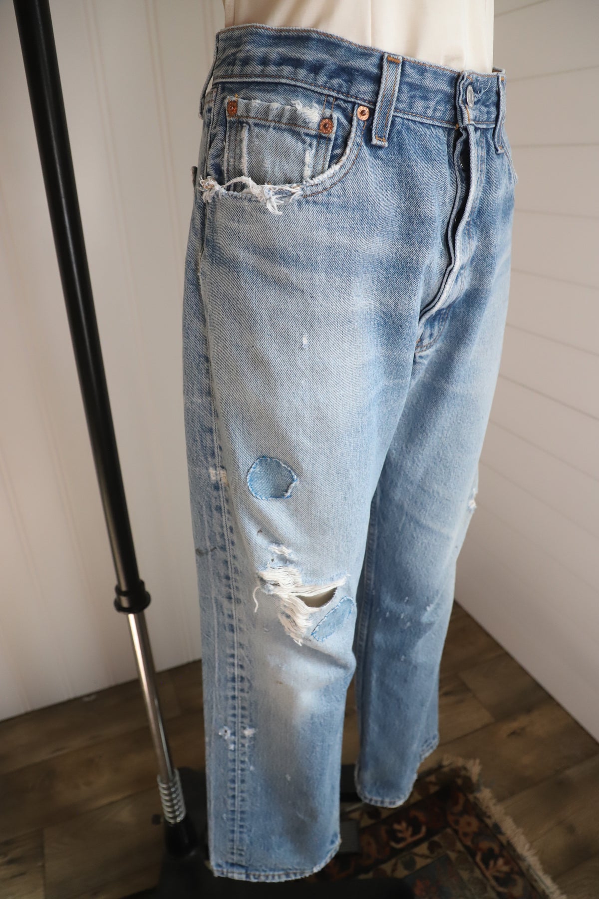 Y2K ‘02 USA made 501 Levi’s