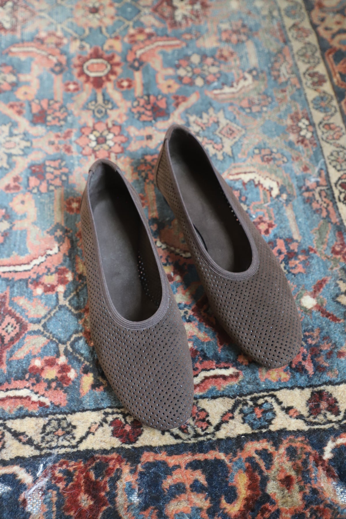 Stuart Weitzman brown perforated, small heel size 8.5