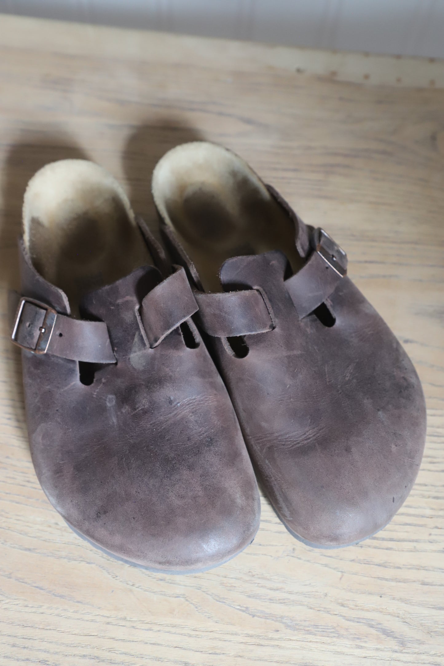 Birkenstock oiled leather clogs size 39