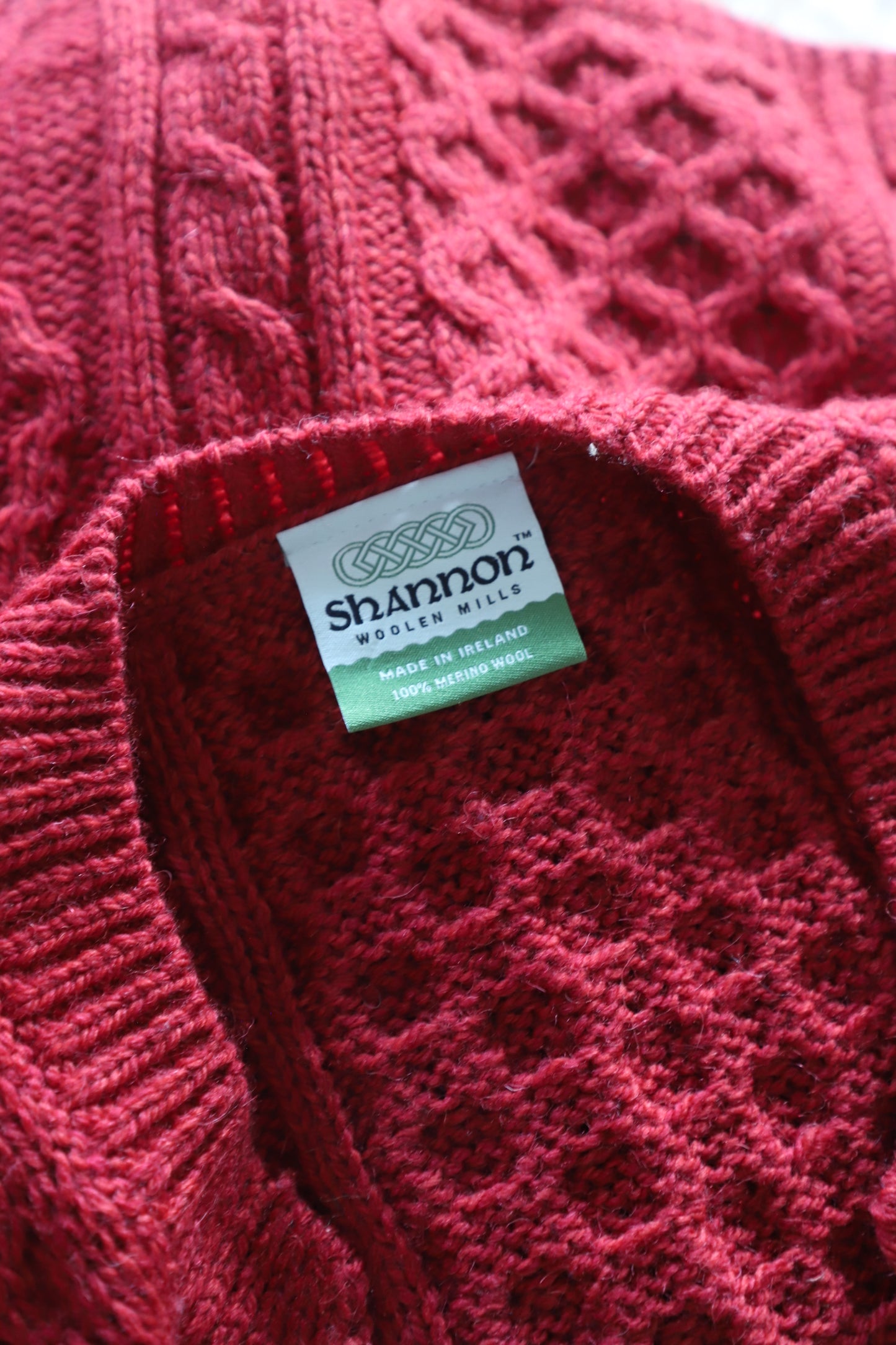 Shannon Woolen Mills Irish wool sweater, size XS