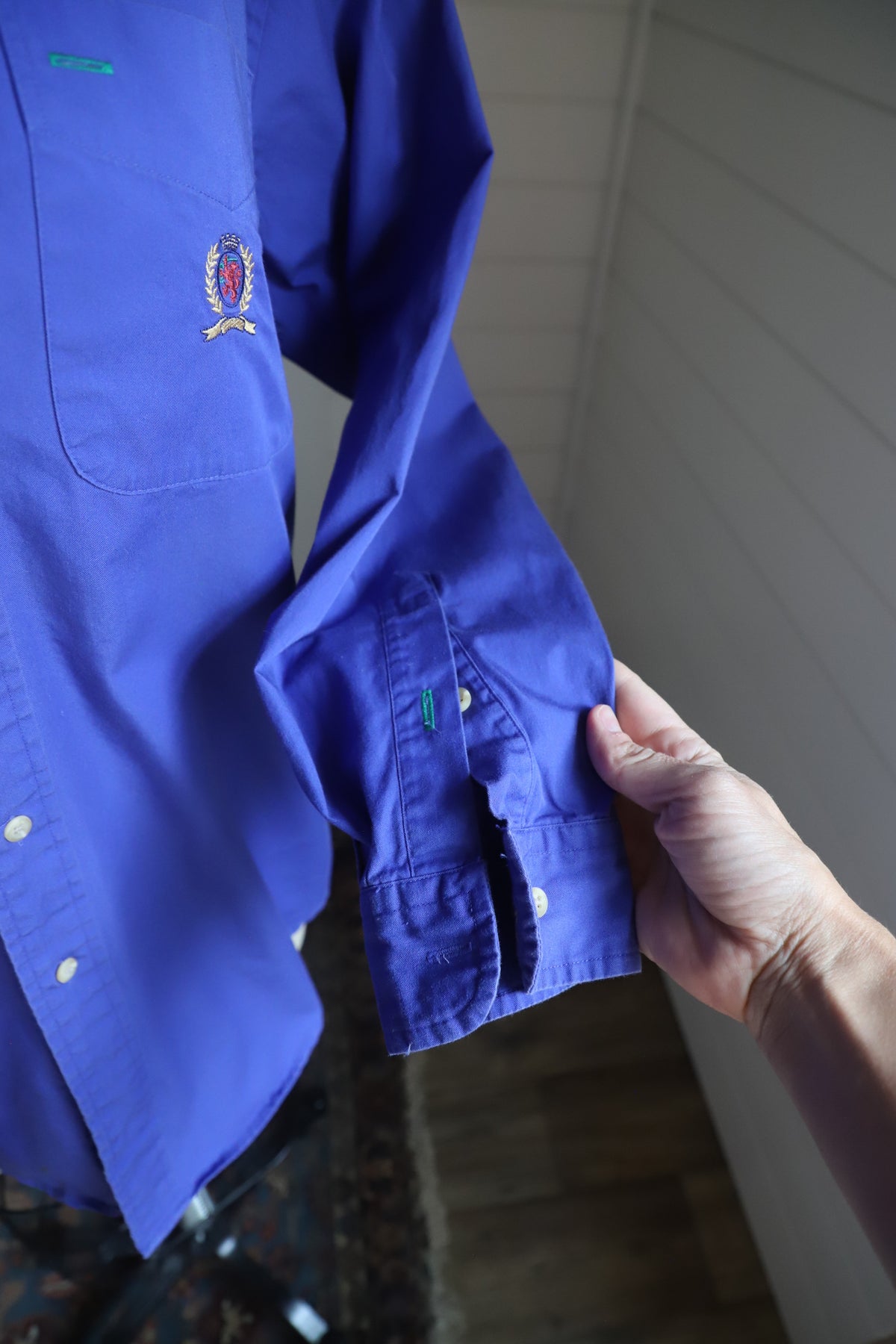 Vintage Tommy Hilfiger emblem button down