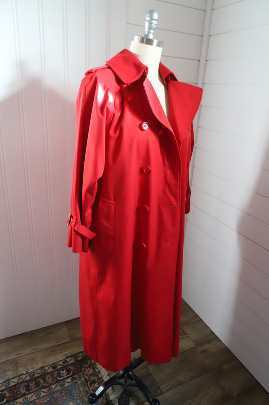 Vintage Burberrys trench, size 10Petite (missing belt)