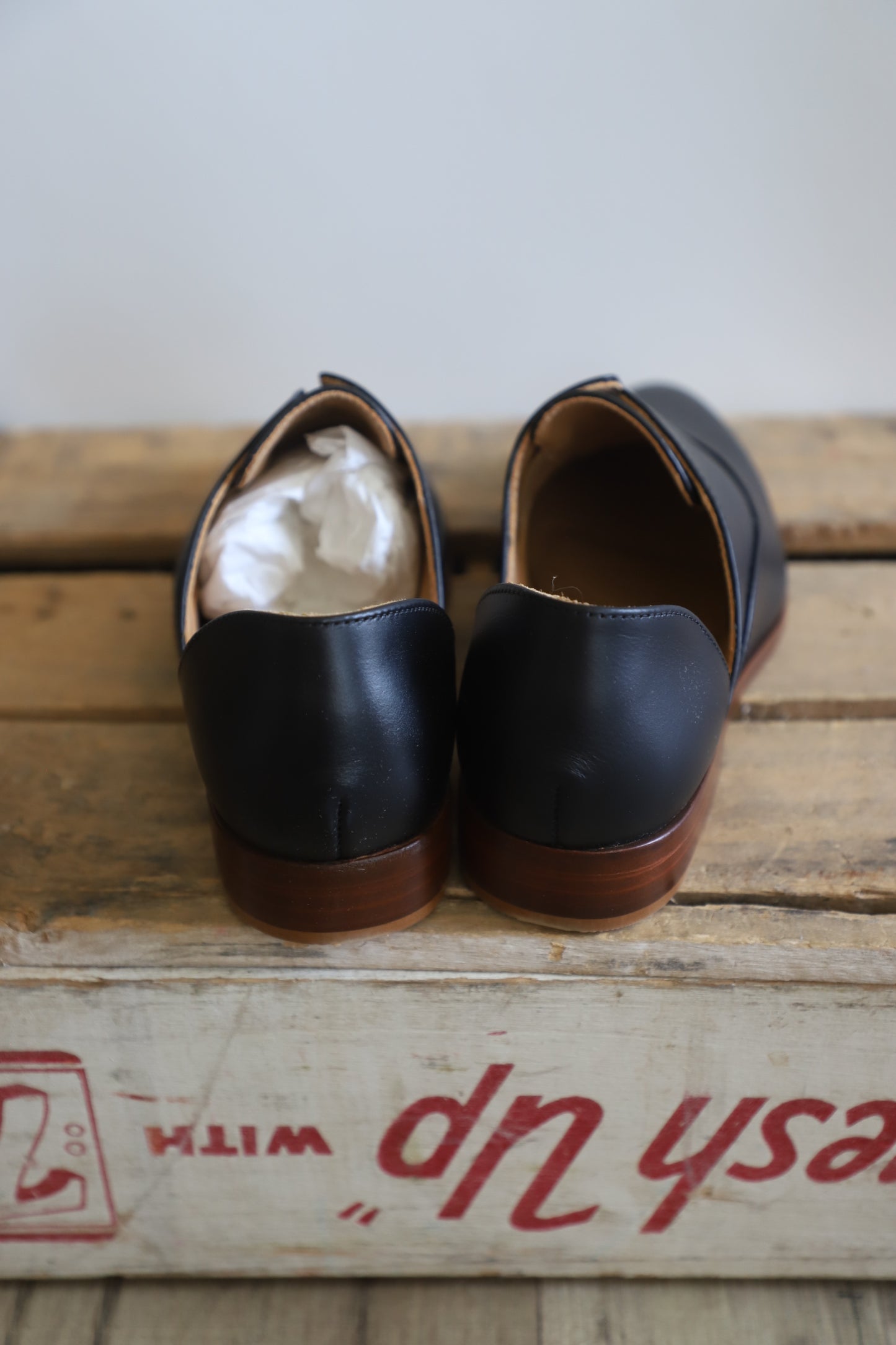 In box Nisolo oxfords size 7