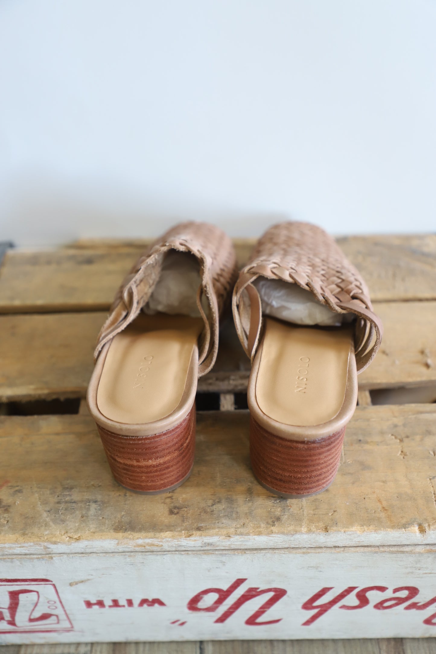 Nisolo heeled woven mules size 9.5