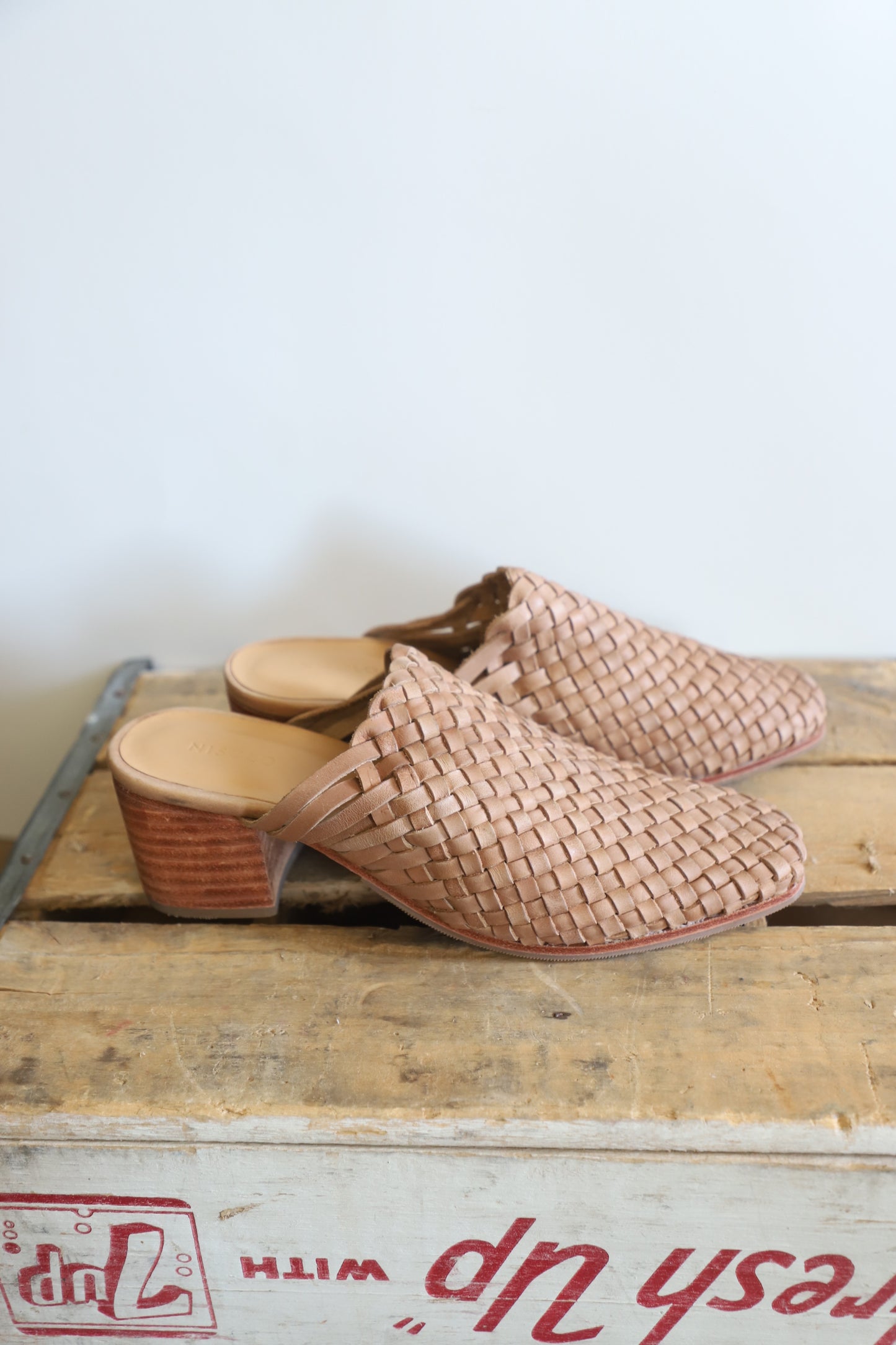 Nisolo heeled woven mules size 9.5