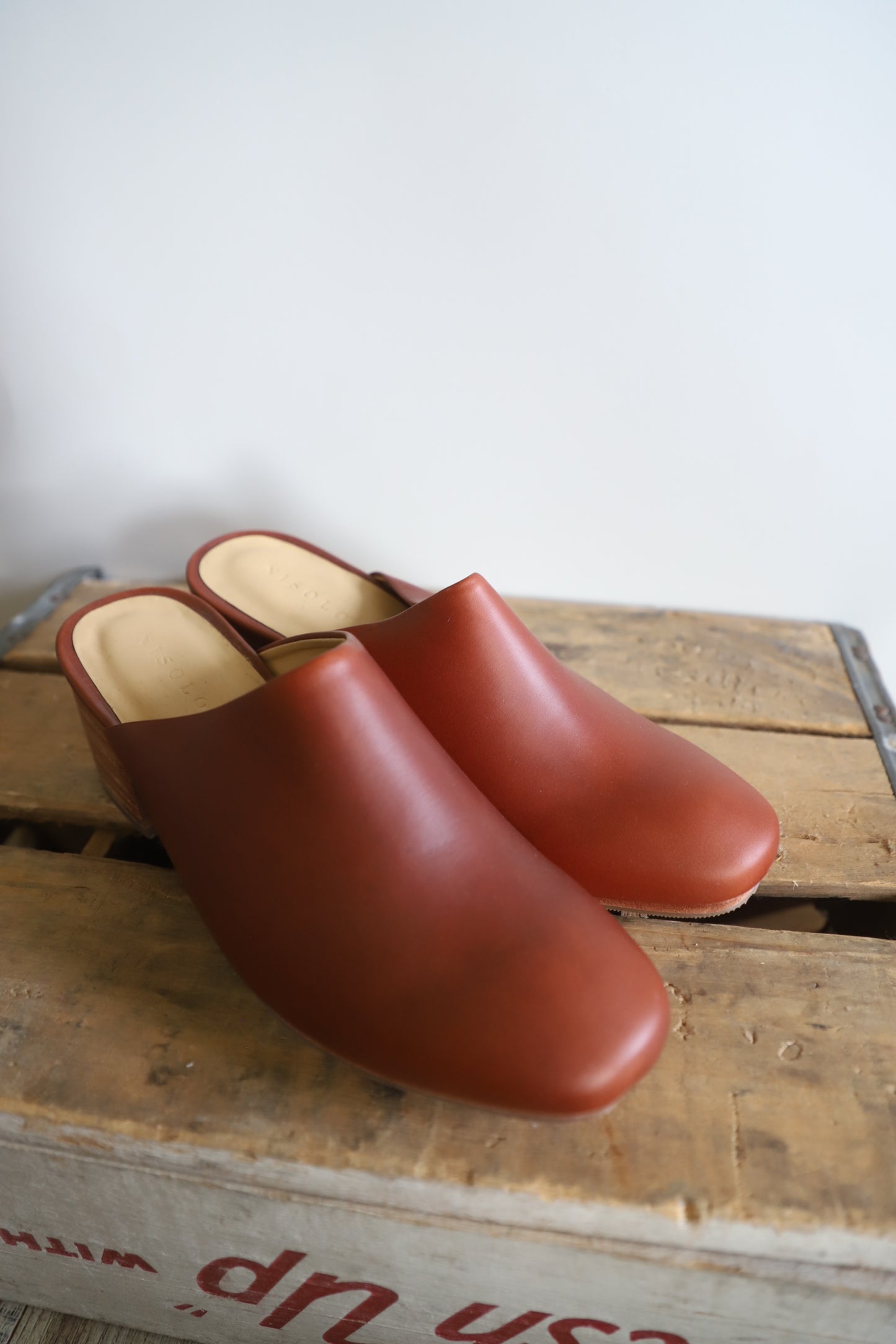 Nisolo mules size 6.5