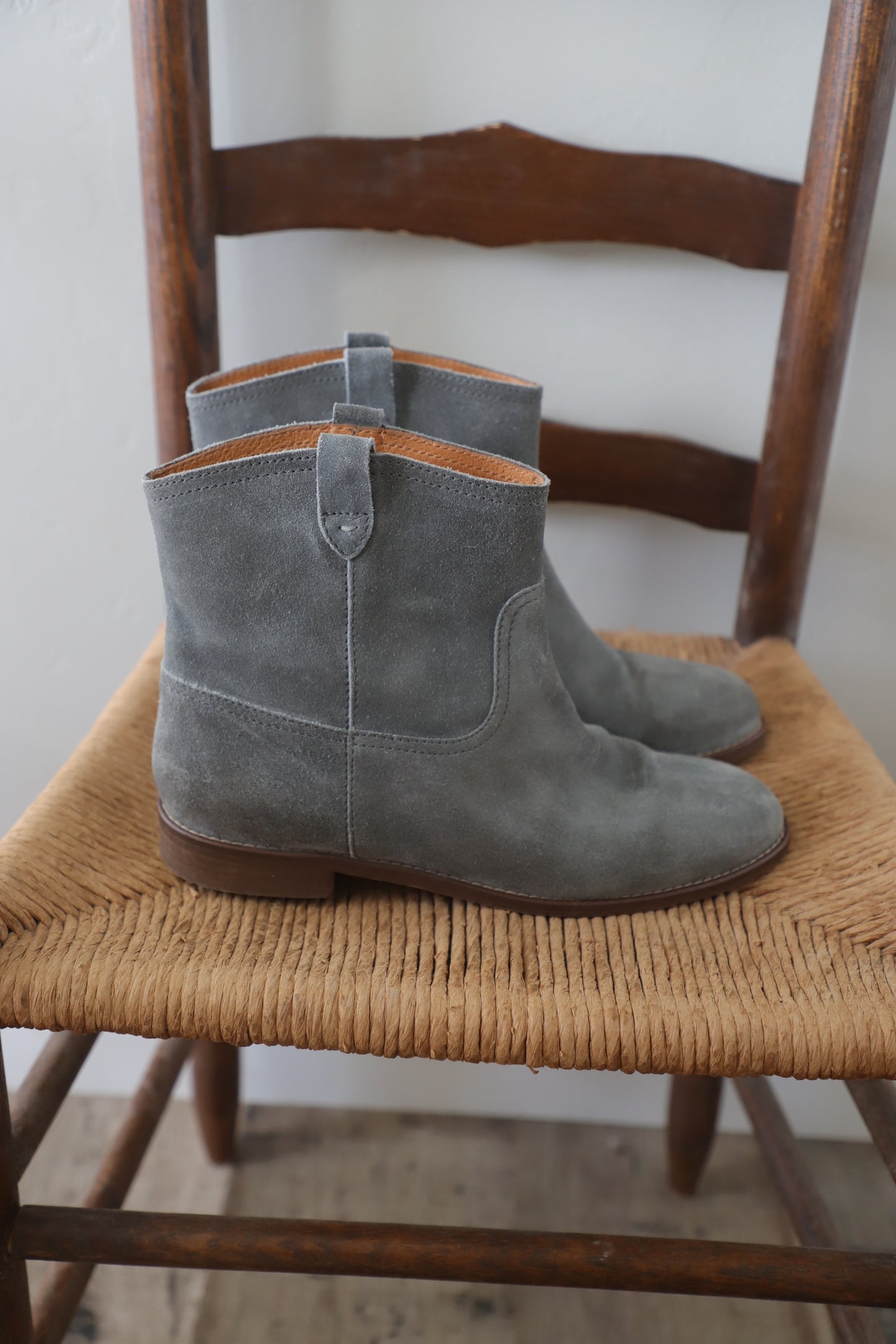 Madewell suede boots size 10